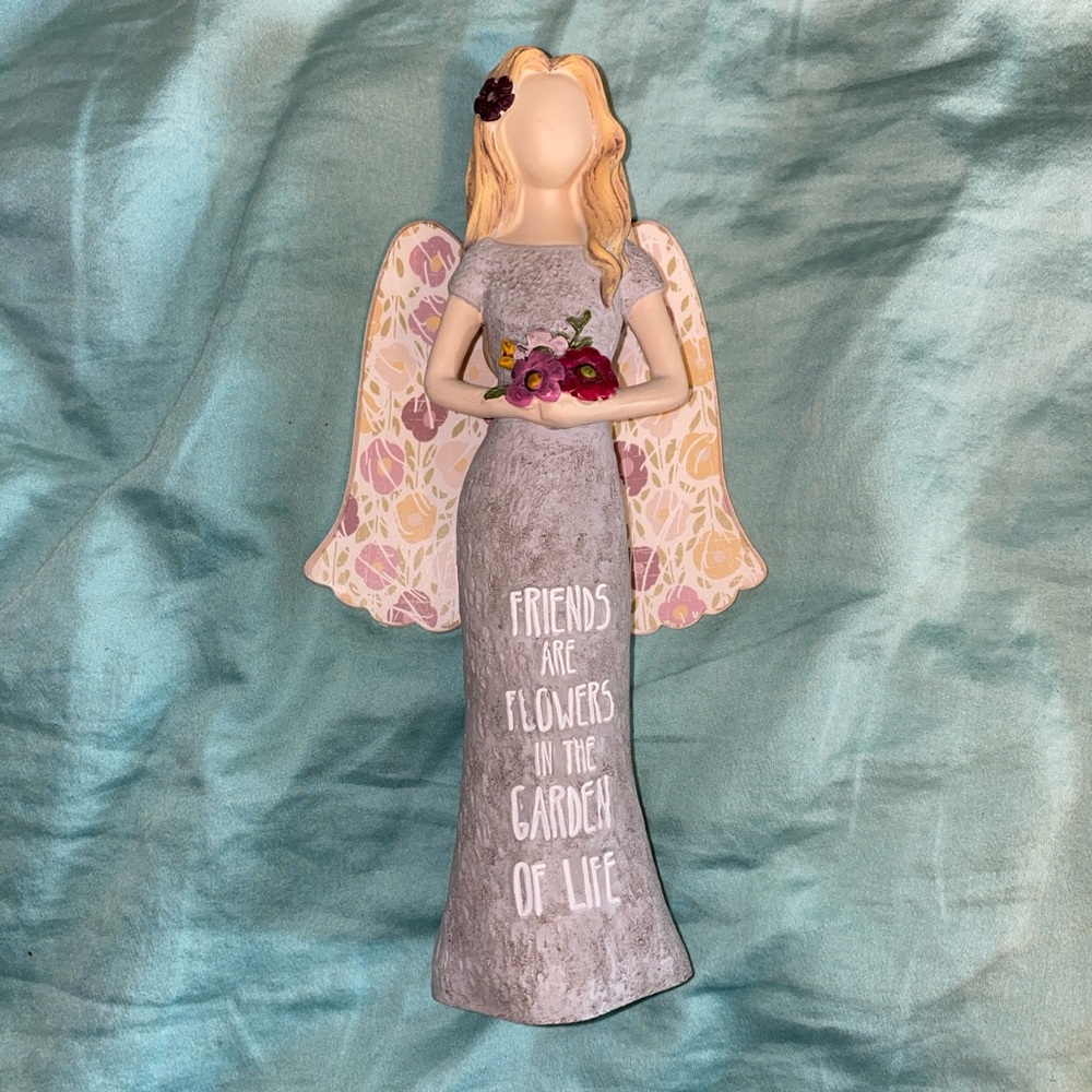 Angel statuette